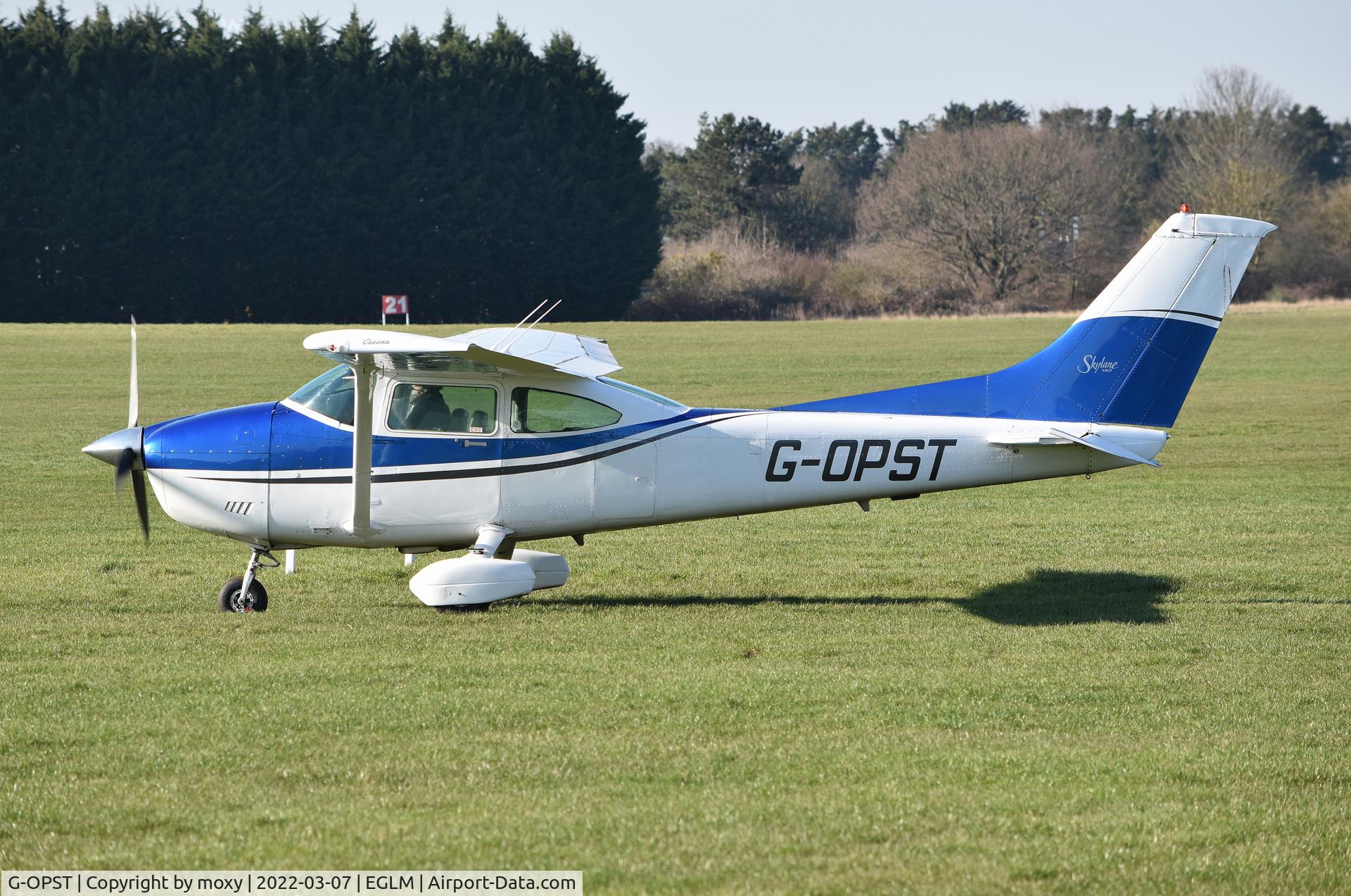 G-OPST, 1981 Cessna 182R Skylane C/N 182-67932, Cessna 182R Skylane at White Waltham. Ex N9317H