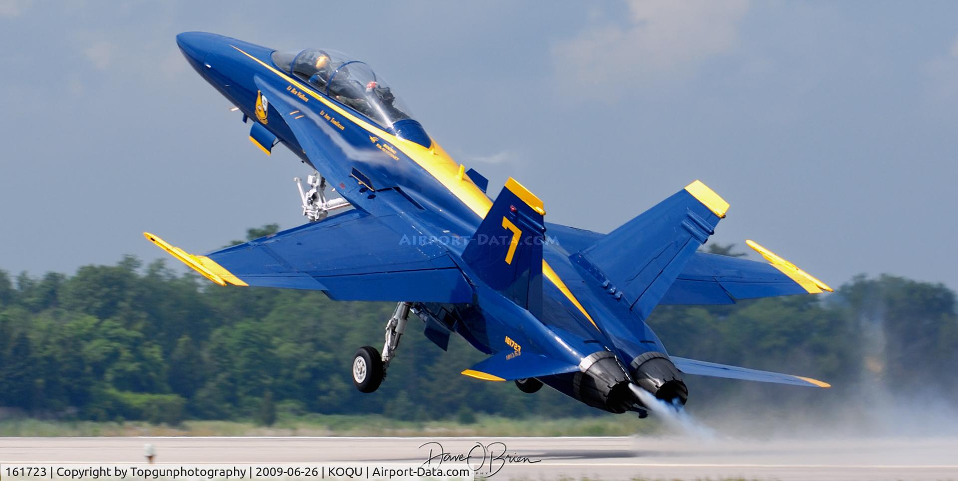 161723, McDonnell Douglas F/A-18B Hornet C/N 0073/B022, Unit incentive ride, 439th AW