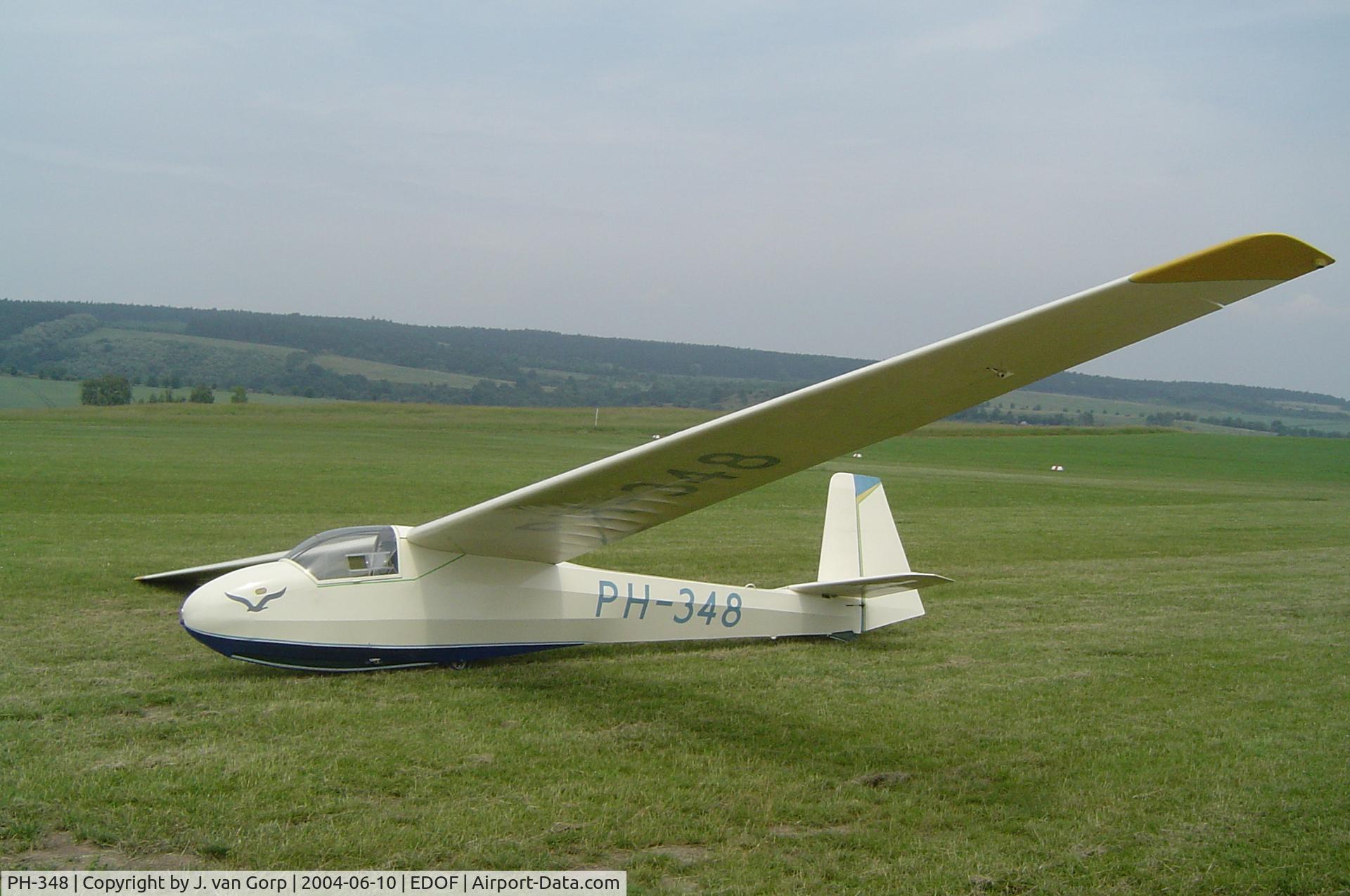 PH-348, Schleicher Ka-8B C/N 8536, Airplane is sold in 2010 to France and now has new registration.