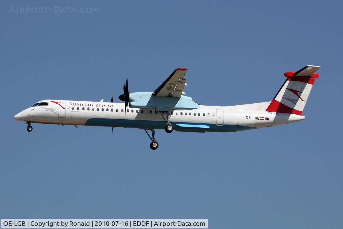 OE-LGB, 1999 De Havilland Canada DHC-8-402Q Dash 8 C/N 4015, at fra