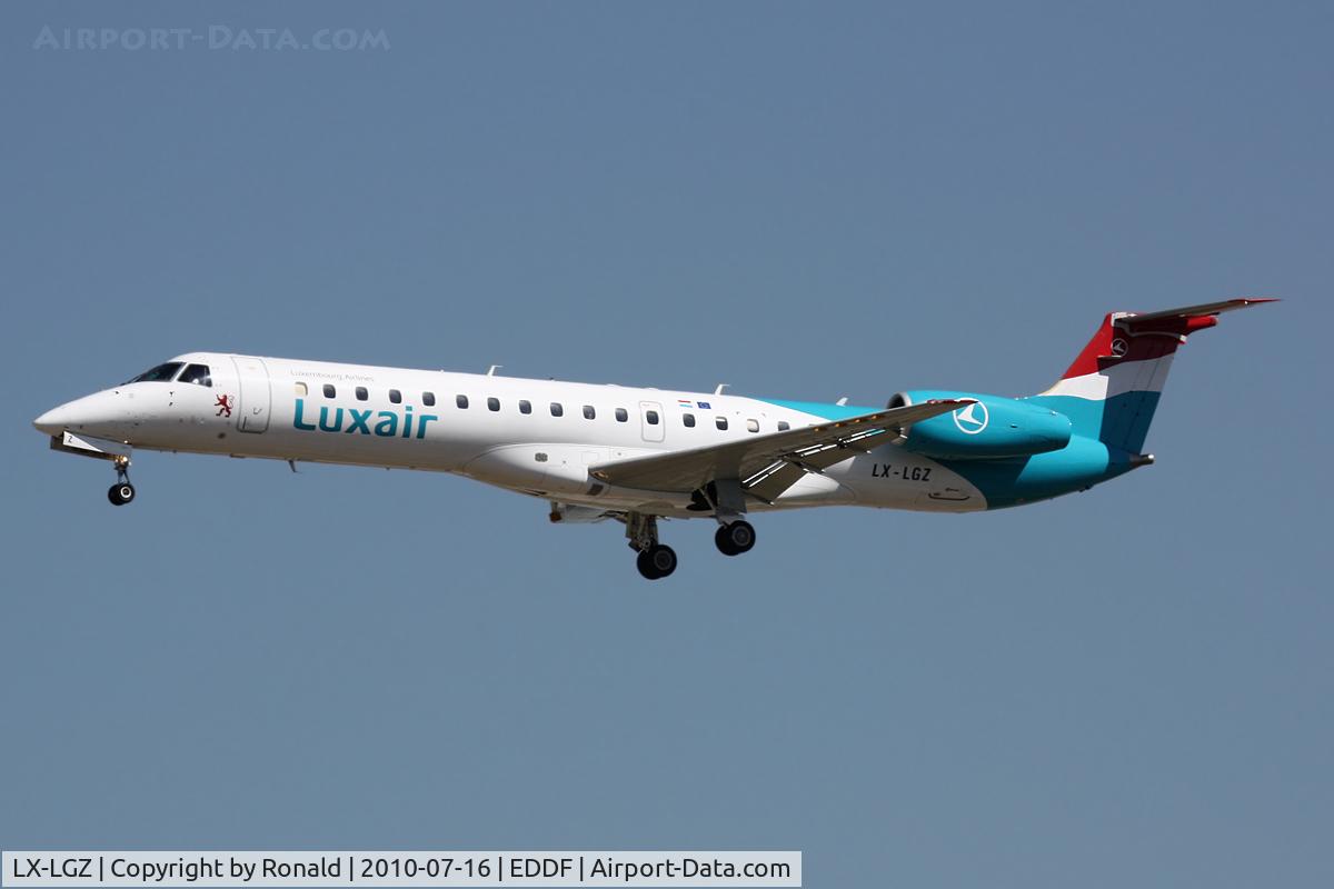 LX-LGZ, 2000 Embraer EMB-145LU (ERJ-145LU) C/N 145258, at fra