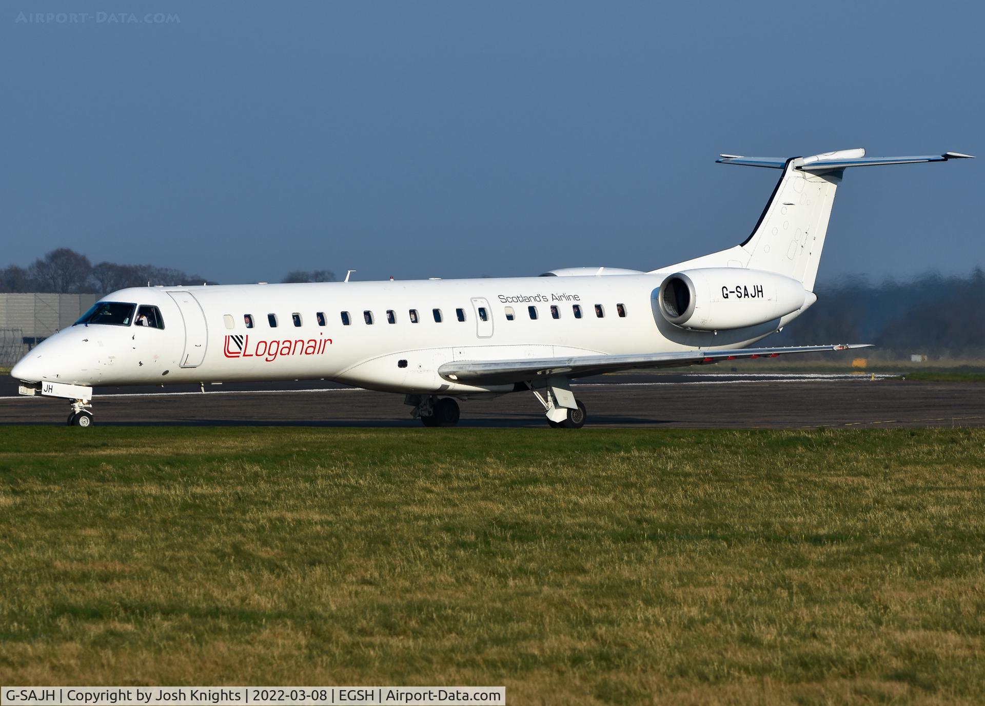 G-SAJH, 1999 Embraer EMB-145EP (ERJ-145EP) C/N 145134, Departing Norwich.