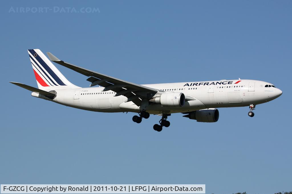 F-GZCG, 2002 Airbus A330-203 C/N 498, at cdg