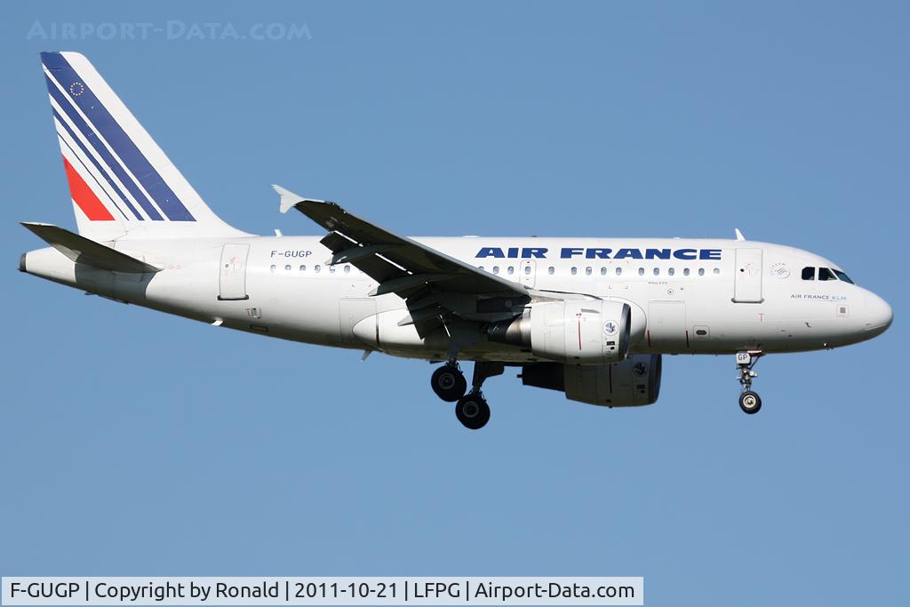 F-GUGP, 2006 Airbus A318-111 C/N 2967, at cdg