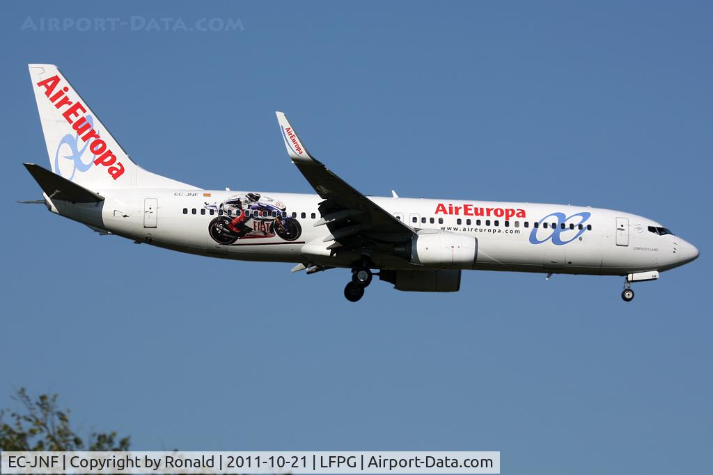 EC-JNF, 2006 Boeing 737-85P C/N 33977, at cdg