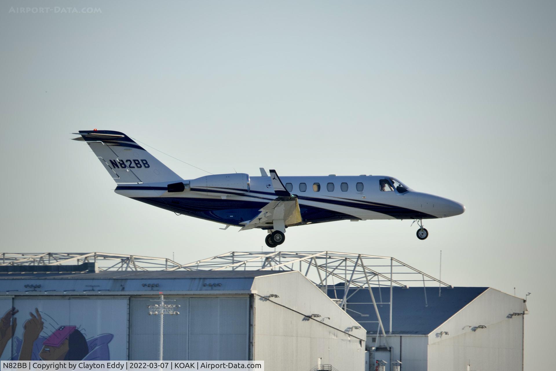 N82BB, 2002 Cessna 525A CitationJet CJ2 C/N 525A0062, OAK 2022.