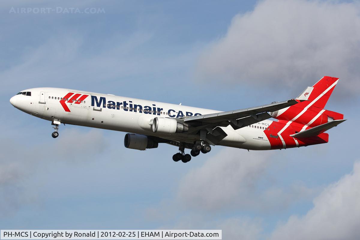 PH-MCS, 1995 McDonnell Douglas MD-11F C/N 48618, at spl