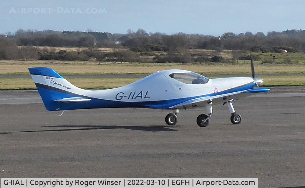 G-IIAL, 2013 Yeoman Dynamic WT9 UK C/N DY483, Visiting Dynamic WT-9.