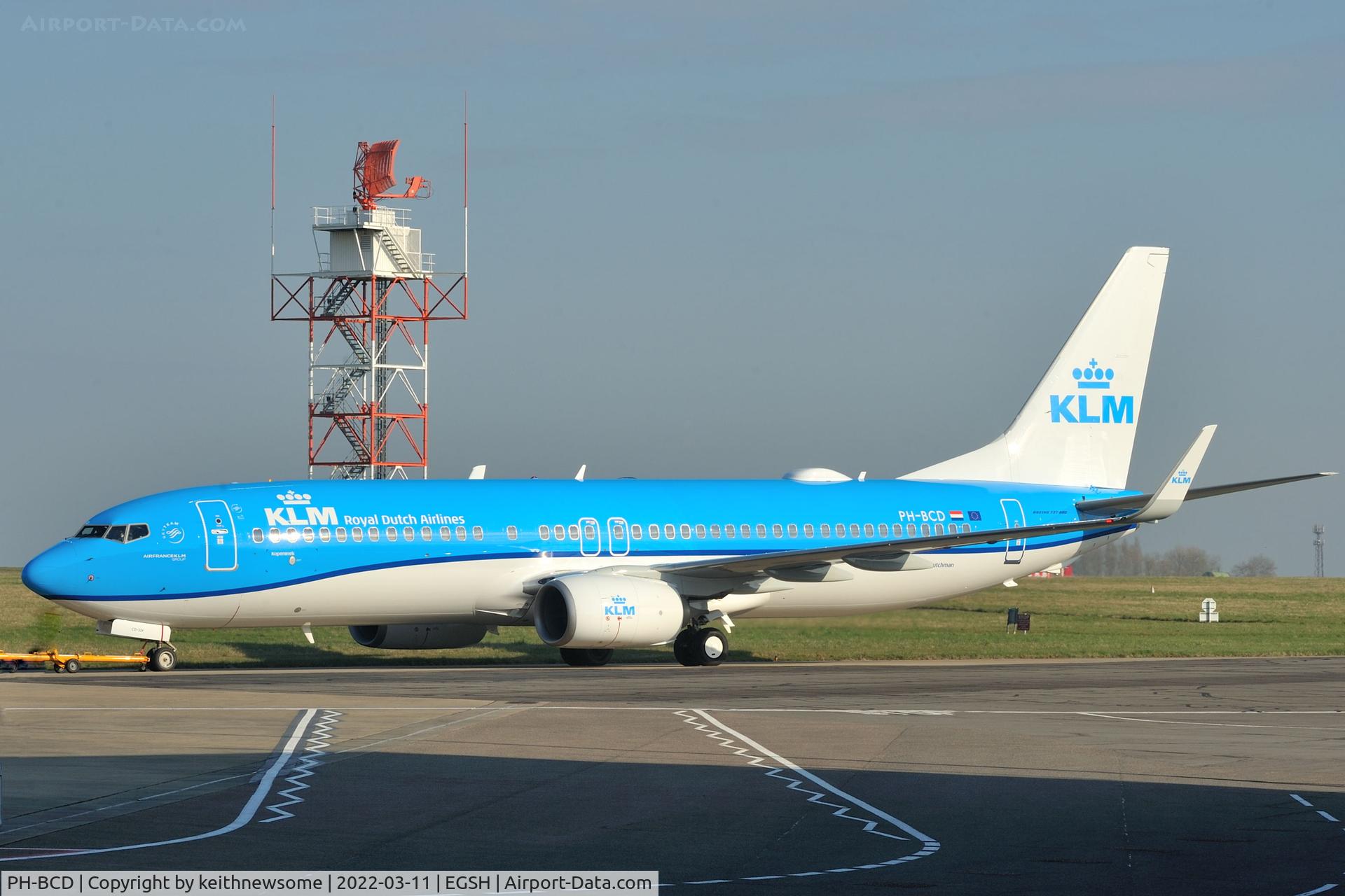 PH-BCD, 2013 Boeing 737-8K2 C/N 42149, Removed from spray shop with later colour scheme.