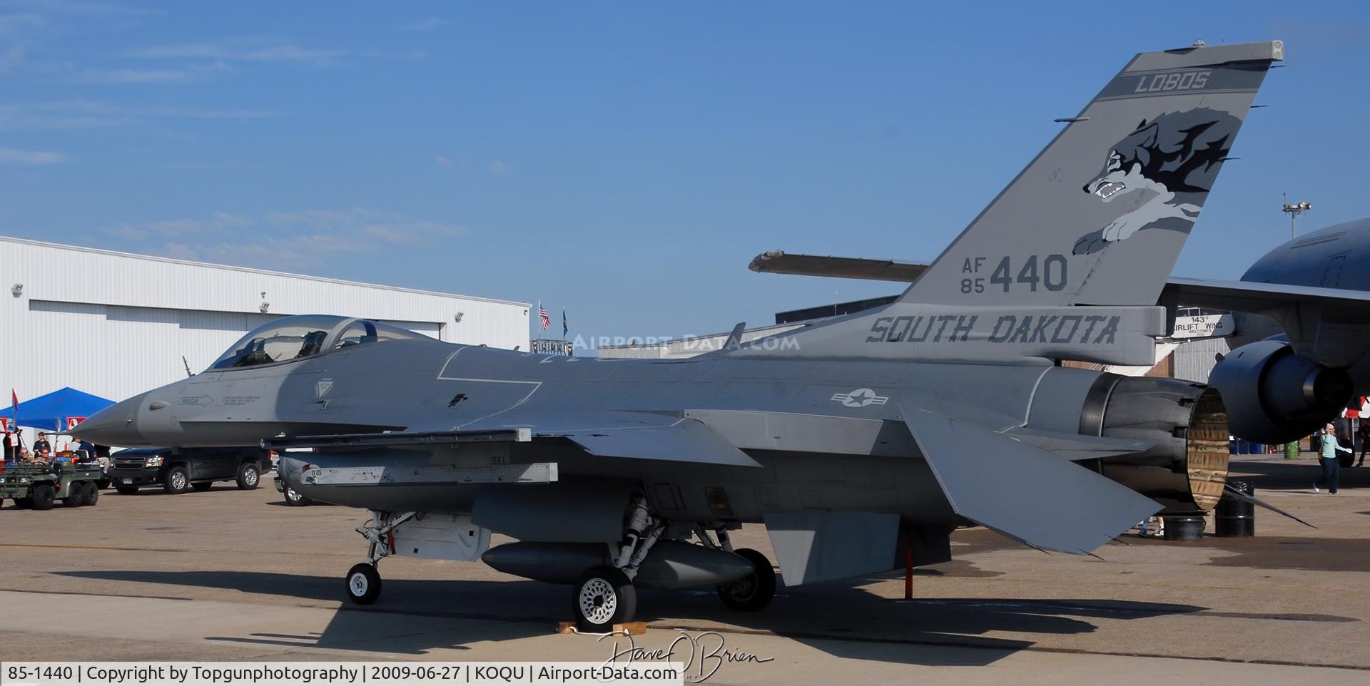 85-1440, 1985 General Dynamics F-16C Fighting Falcon C/N 5C-220, Static Display 2009 air show
