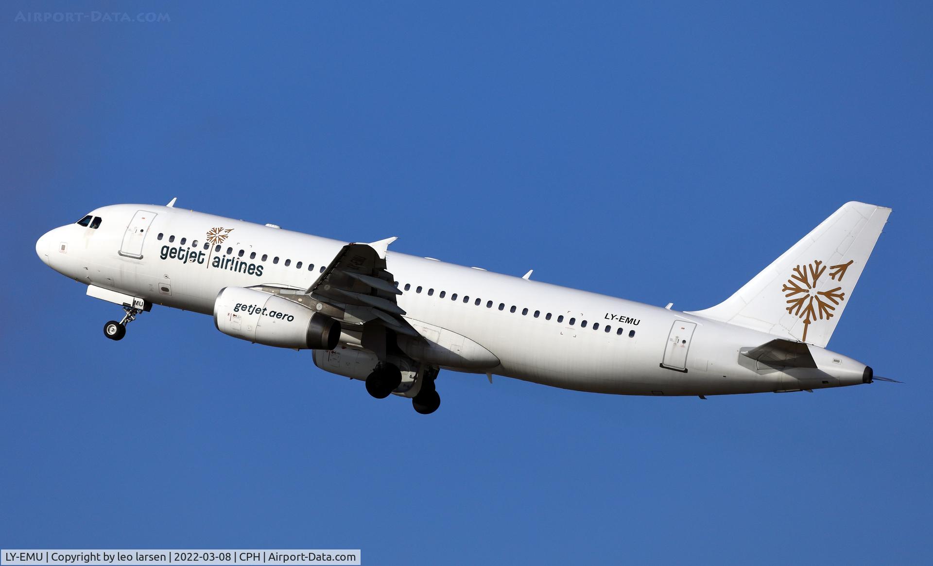LY-EMU, 2003 Airbus A320-233 C/N 2118, Copenhagen 8.3.2022
