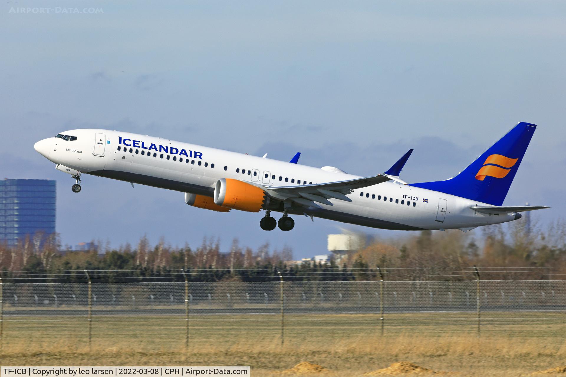 TF-ICB, 2019 Boeing 737-9 MAX C/N 44568, Copenhagen 8.3.2022