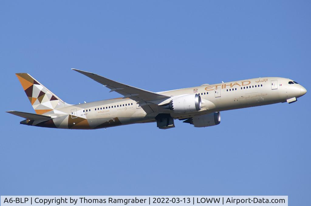 A6-BLP, 2017 Boeing 787-9 Dreamliner Dreamliner C/N 39662, Etihad Airways Boeing 787-9 Dreamliner