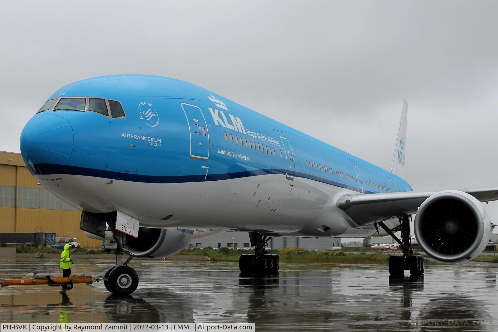 PH-BVK, 2013 Boeing 777-306/ER C/N 42172, B777 PH-BVK KLM
