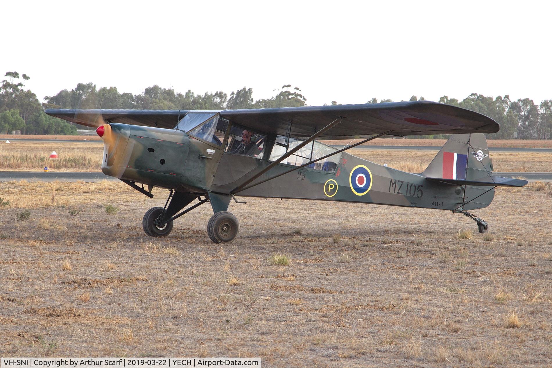 VH-SNI, 1946 Taylorcraft E Auster 3 C/N 238, Antique Aeroplane Association of Australia fly in Echuca Vic 2019
