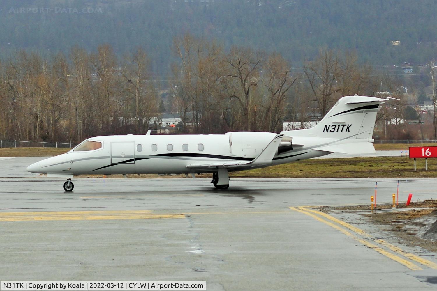 N31TK, 1992 Learjet 31A C/N 059, Arrival from Spokane