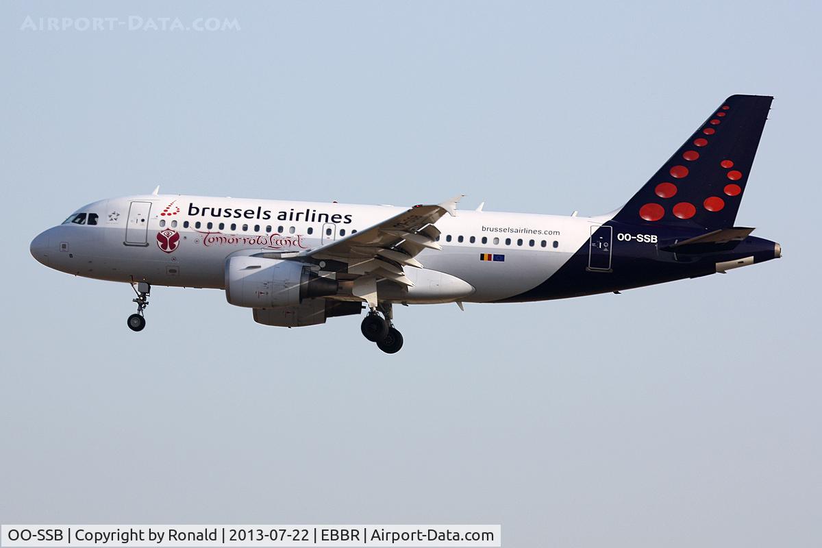OO-SSB, 2005 Airbus A319-111 C/N 2400, at bru
