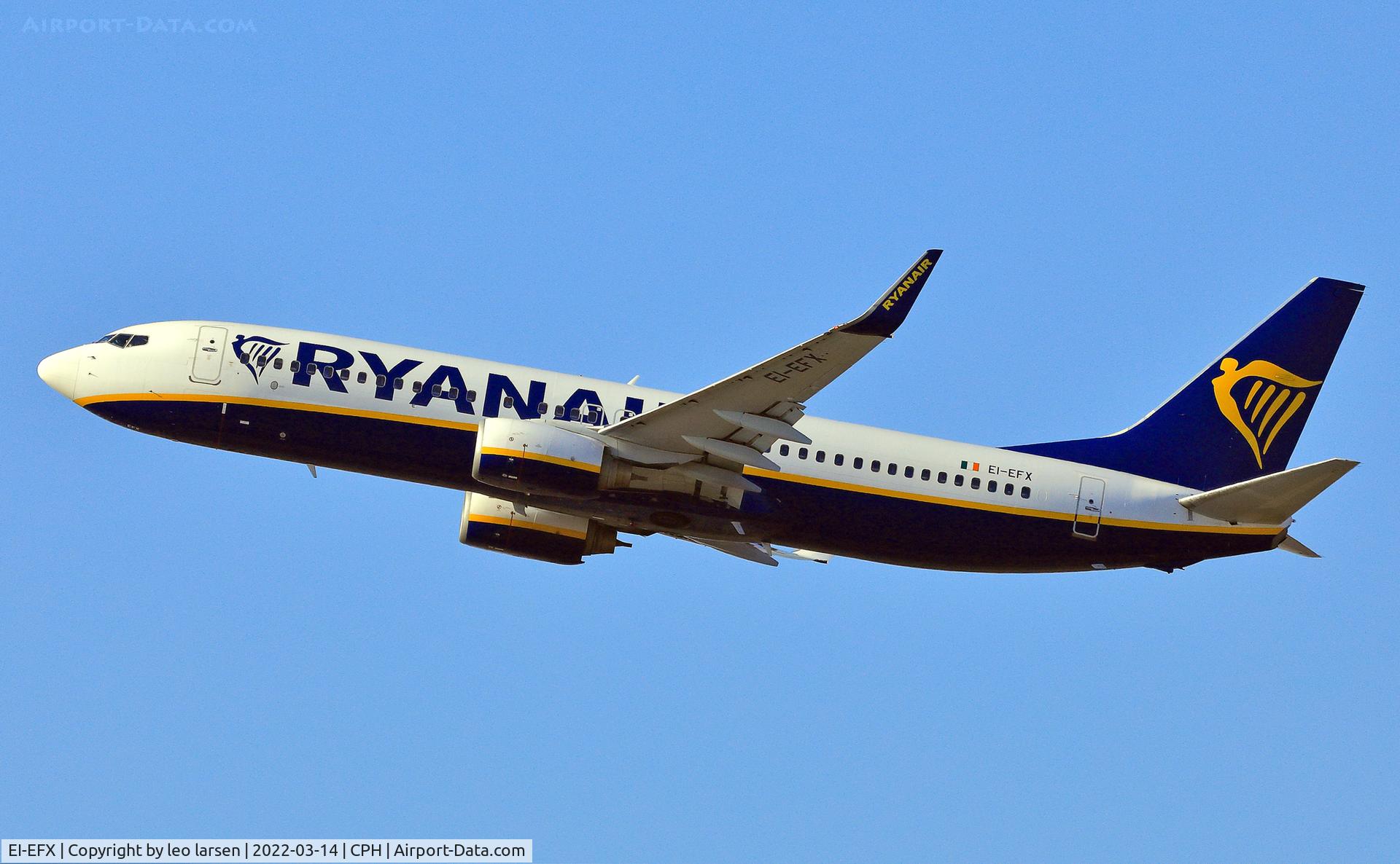 EI-EFX, 2009 Boeing 737-8AS C/N 35019, Copenhagen 14.3.2022