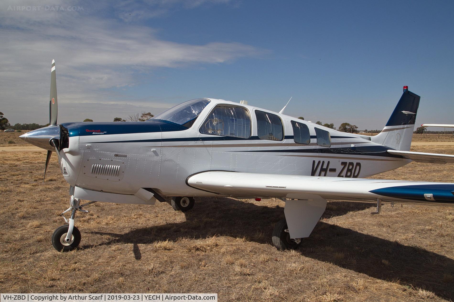 VH-ZBD, Beech G36 Bonanza C/N E-3955, Antique Aeroplane Association of Australia fly in Echuca Vic 2019