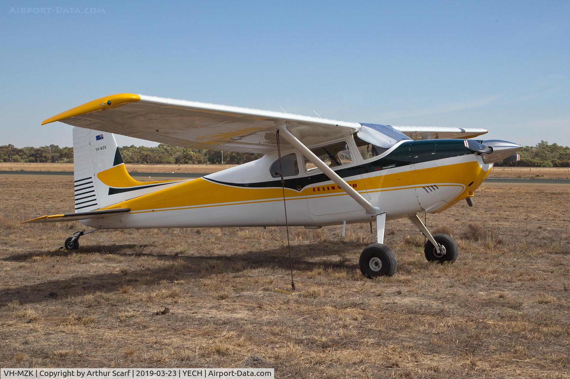 VH-MZK, 1956 Cessna 180 C/N 32235, Antique Aeroplane Association of Australia fly in Echuca Vic 2019