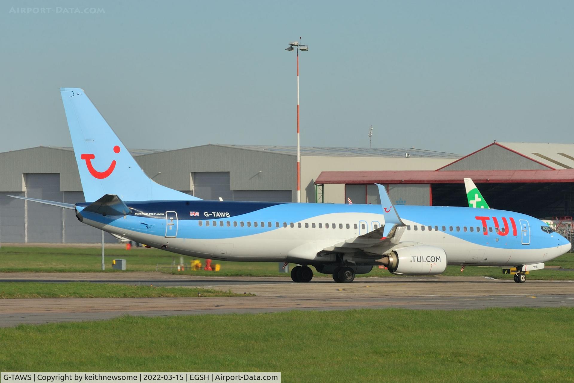 G-TAWS, 2014 Boeing 737-8K5 C/N 37241, Arriving at Norwich from Tenerife.