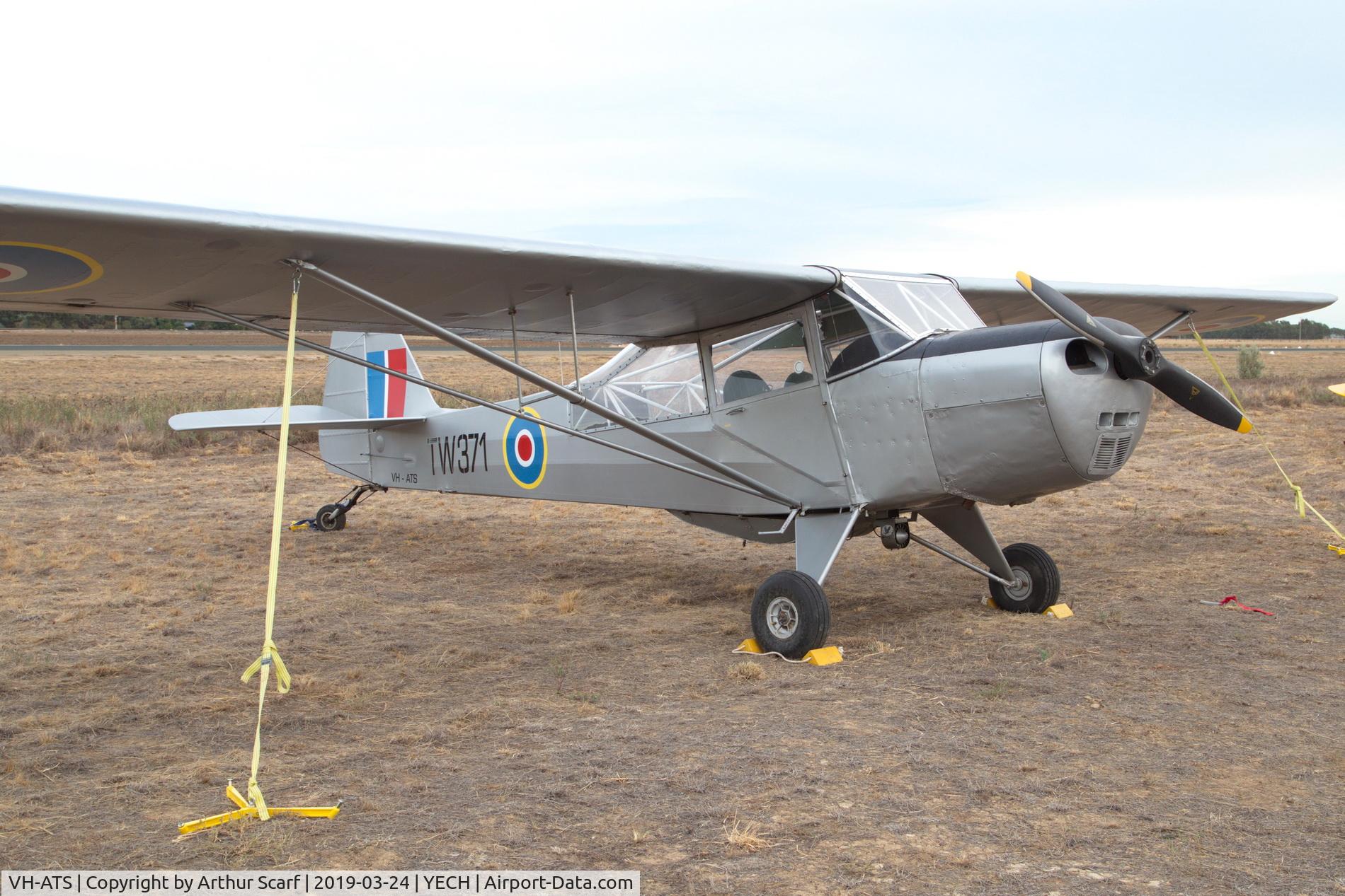 VH-ATS, 1944 Taylorcraft J Auster 5 C/N 1736, Antique Aeroplane Association of Australia fly in Echuca Vic 2019
