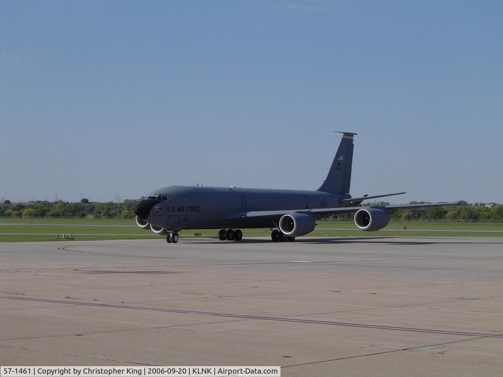 57-1461, 1957 Boeing KC-135R Stratotanker C/N 17532, Taxiing to NE ANG parking at KLNK