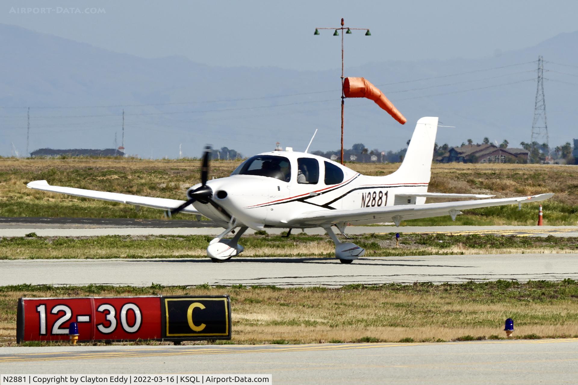 N2881, 2017 Cirrus SR20 C/N 2353, San Carlos Airport California 2022.