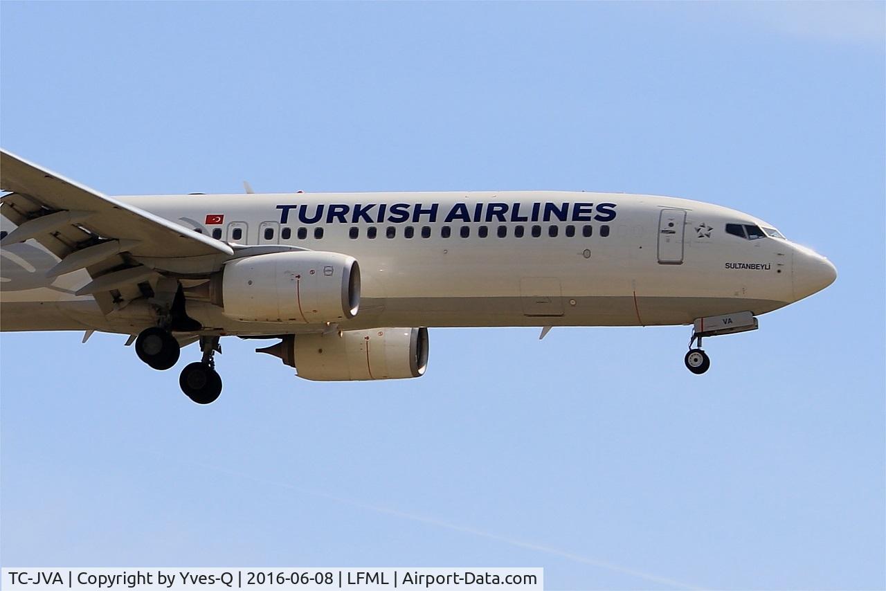TC-JVA, 2014 Boeing 737-8F2 C/N 40988, Boeing 737-8F2, On final Rwy 31R, Marseille-Provence Airport (LFML-MRS)