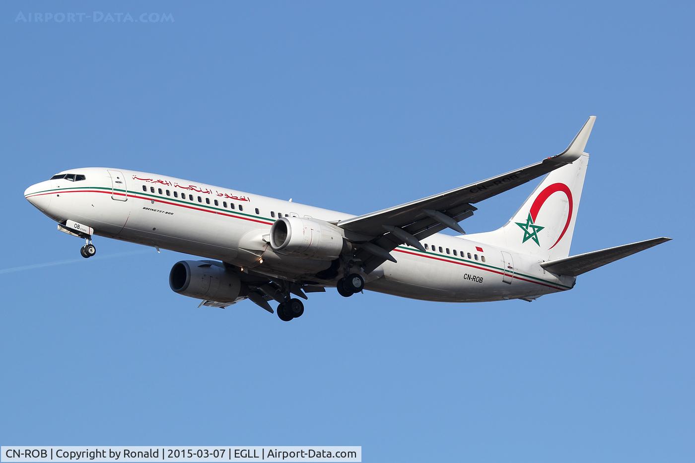 CN-ROB, 2005 Boeing 737-8B6 C/N 33060, at lhr