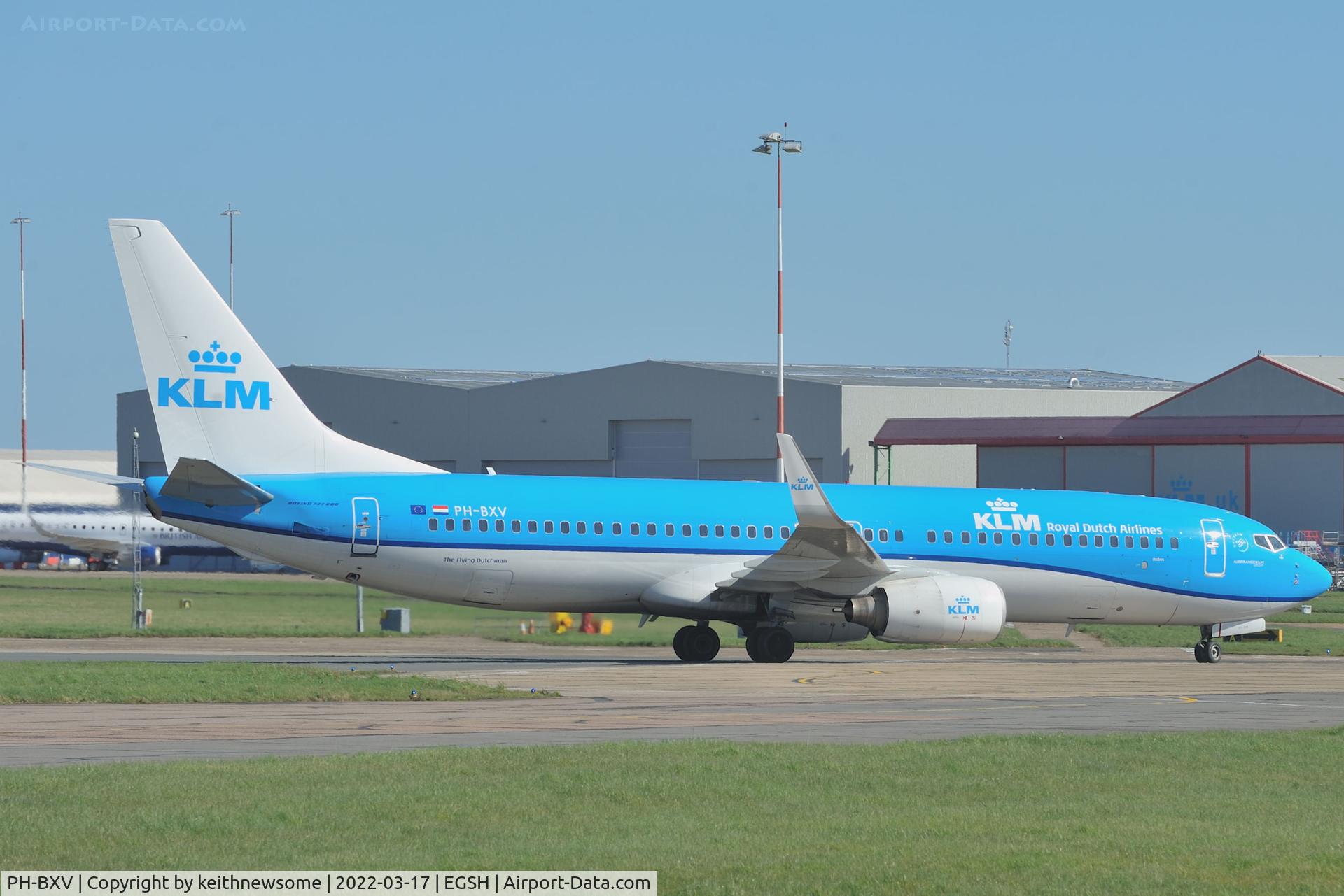 PH-BXV, 2007 Boeing 737-8K2 C/N 30370, Arriving at Norwich from Amsterdam for Engineering.