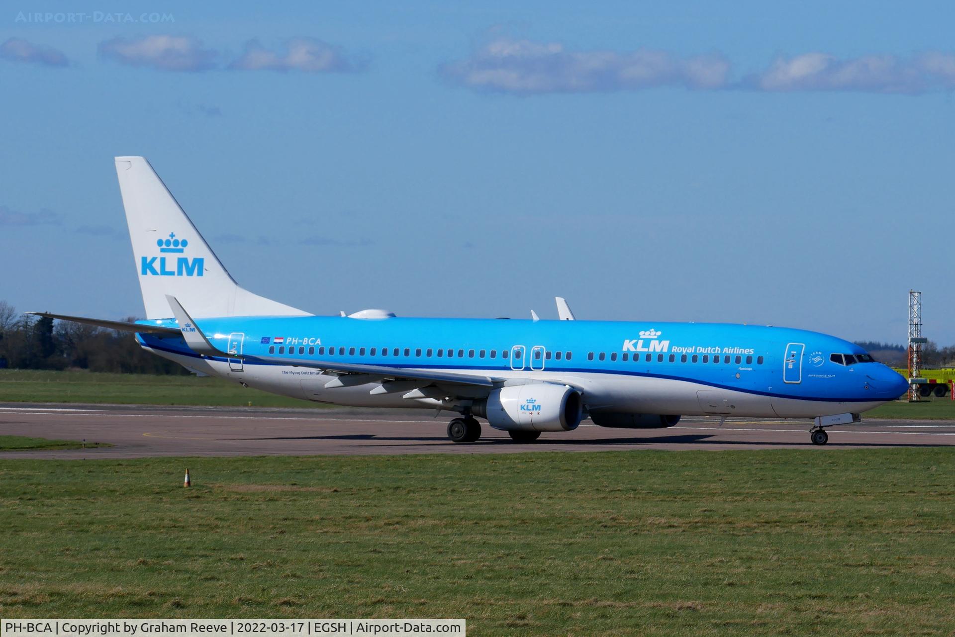 PH-BCA, 2010 Boeing 737-8K2 C/N 37820, Departing from Norwich.