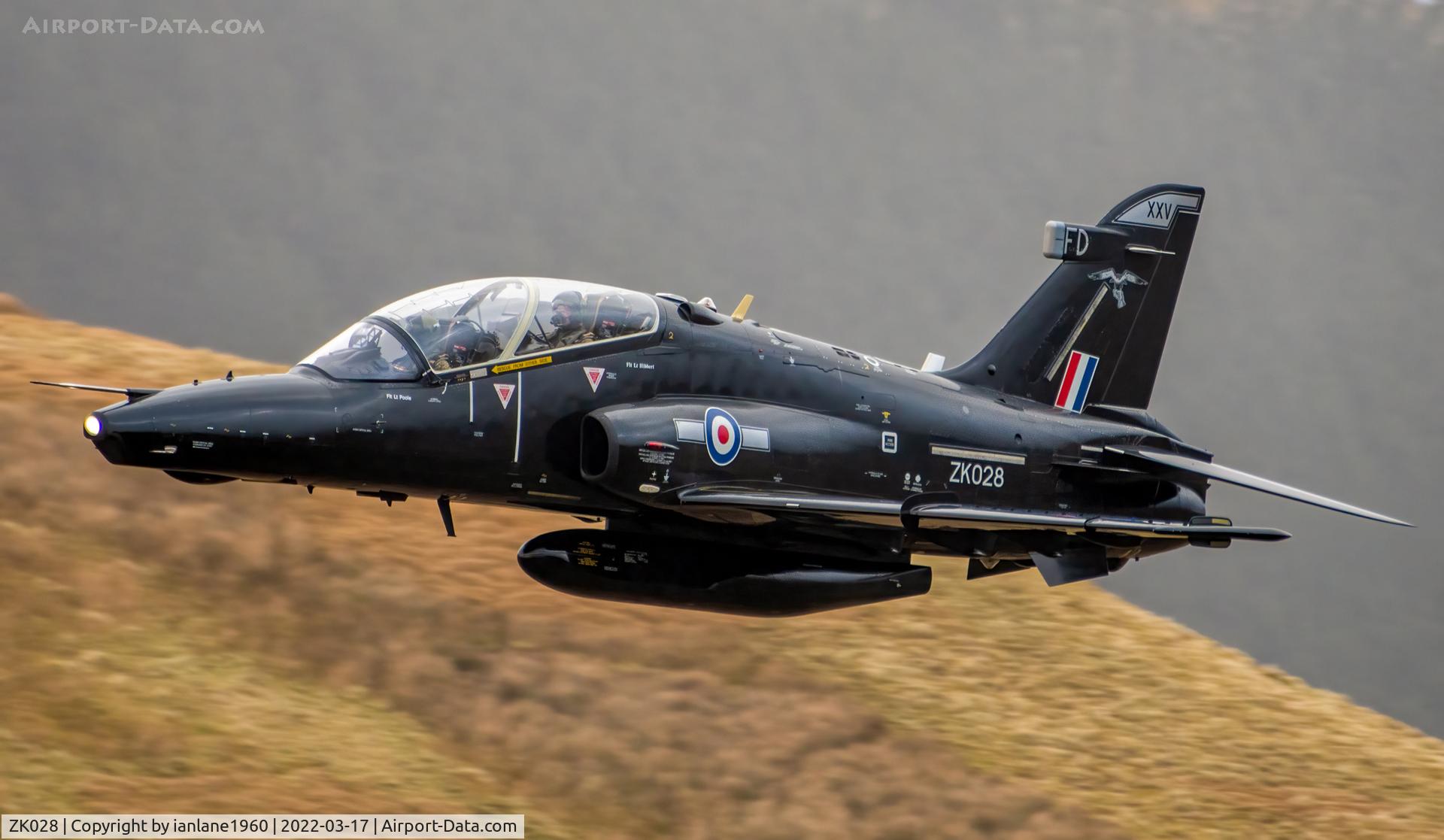 ZK028, 2009 British Aerospace Hawk T2 C/N RT019/1257, Mach Loop