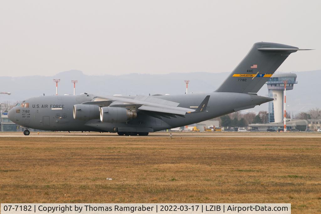 07-7182, 2007 Boeing C-17A Globemaster III C/N P-182, USA - Air Force Boeing C-17A Globemaster III