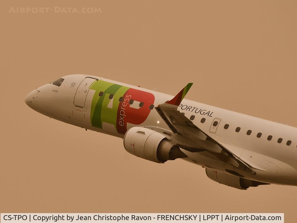 CS-TPO, 2011 Embraer 190LR (ERJ-190-100LR) C/N 19000432, Sahara yellow sand storm over Lisbon airport...!