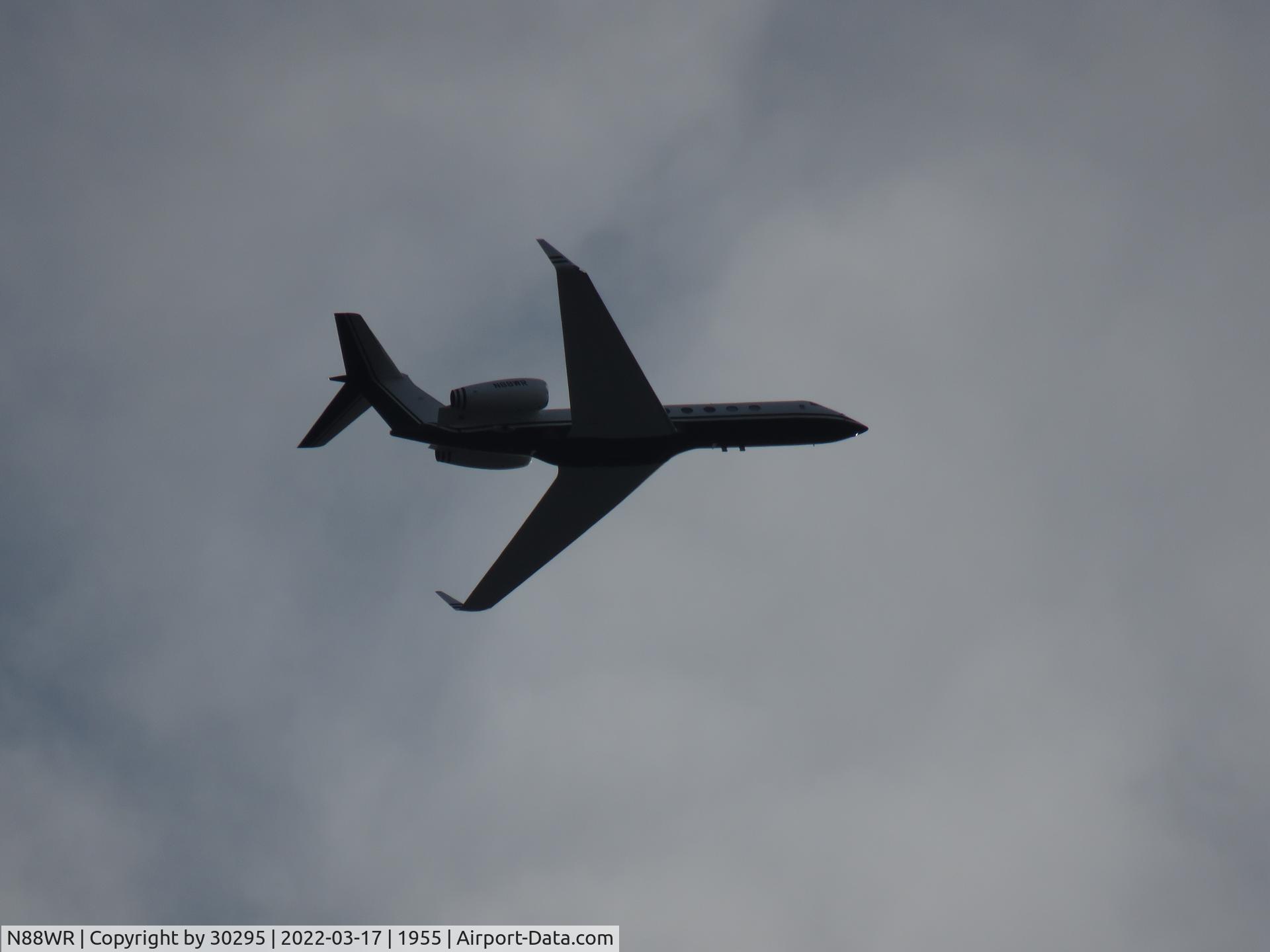 N88WR, 2007 Gulfstream Aerospace GIV-X (G450) C/N 4085, Westbound @ 38,000