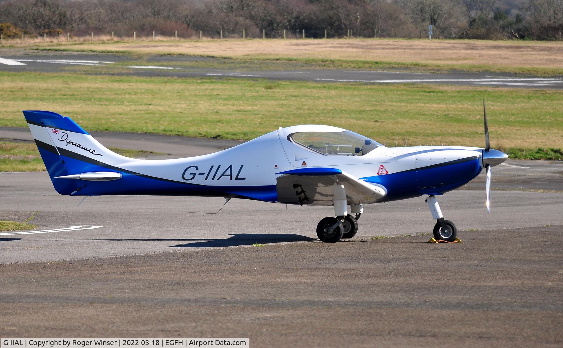 G-IIAL, 2013 Yeoman Dynamic WT9 UK C/N DY483, Visiting Dynamic.