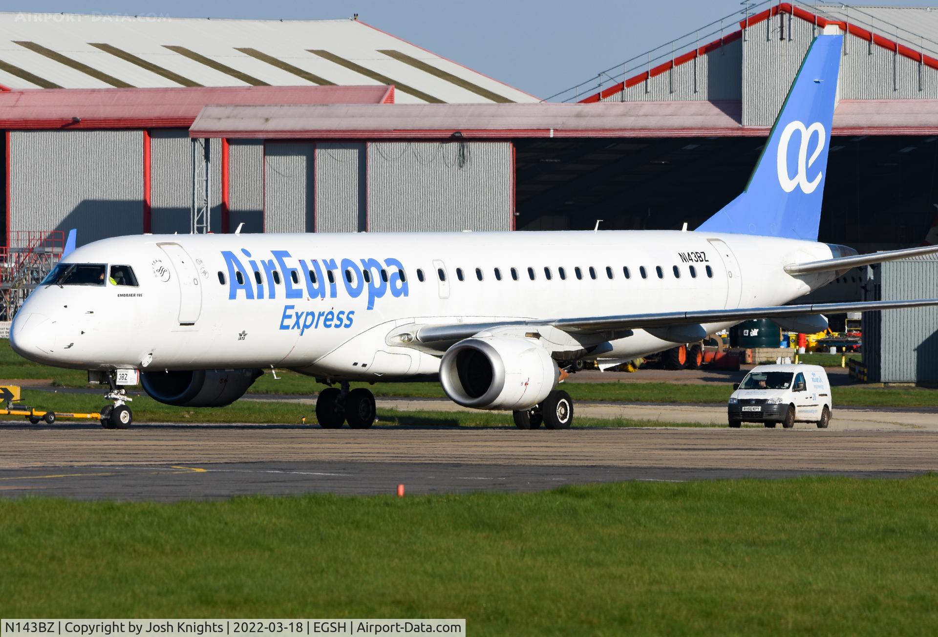 N143BZ, 2009 Embraer 195LR (ERJ-190-200LR) C/N 19000276, On Tug To The Engine Test Bay.