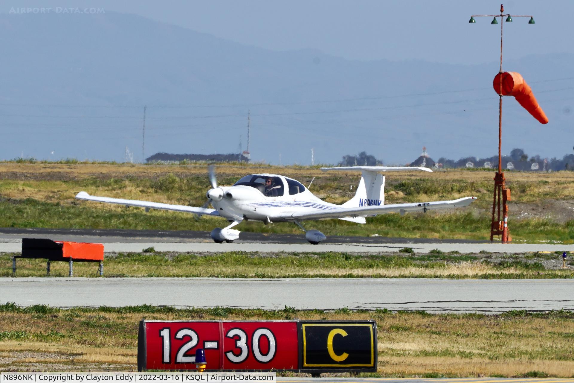 N896NK, Diamond DA-40 Diamond Star C/N 40.792, San Carlos Airport in California 2022.