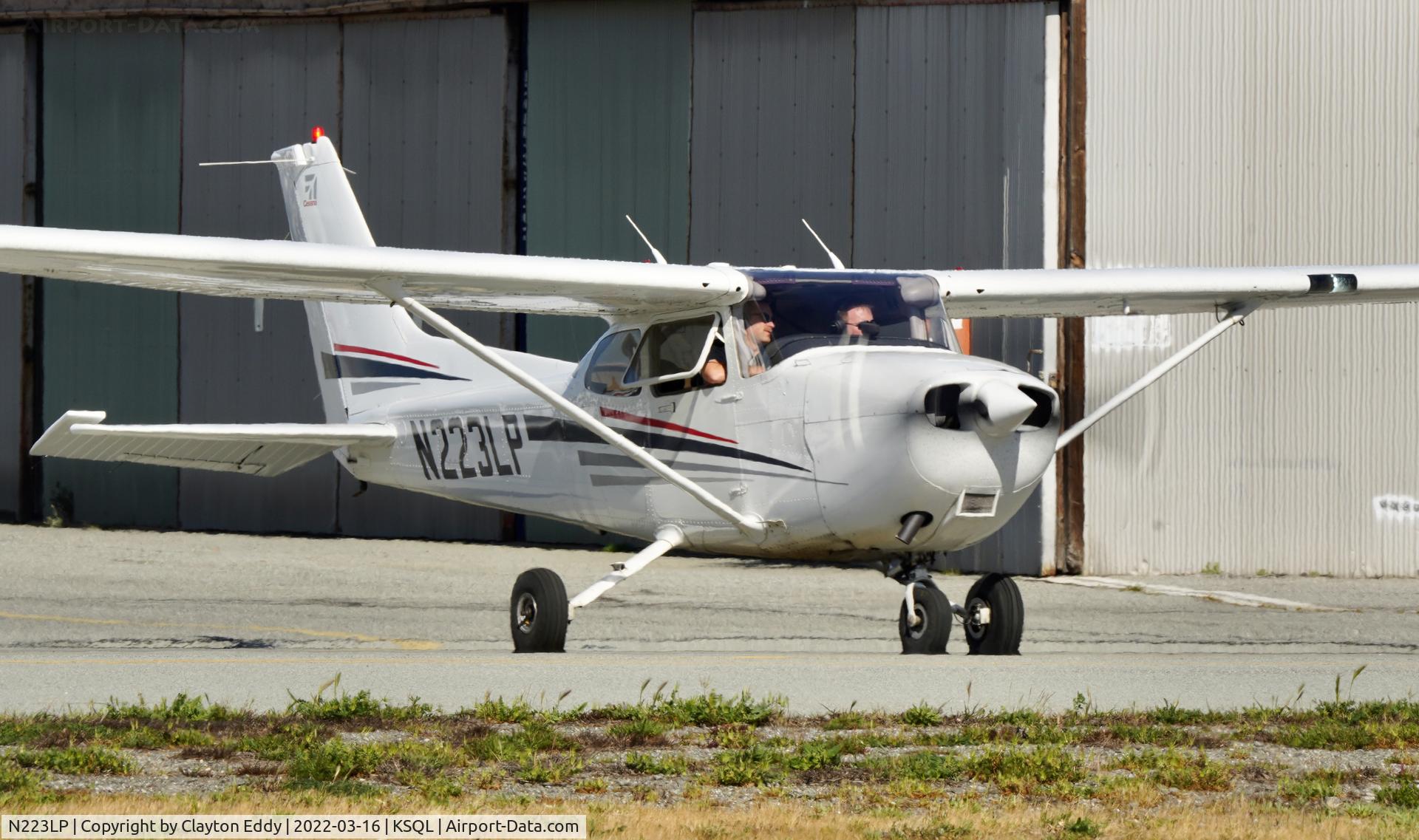 N223LP, 2002 Cessna 172S C/N 172S9223, San Carlos Airport in California 2022.