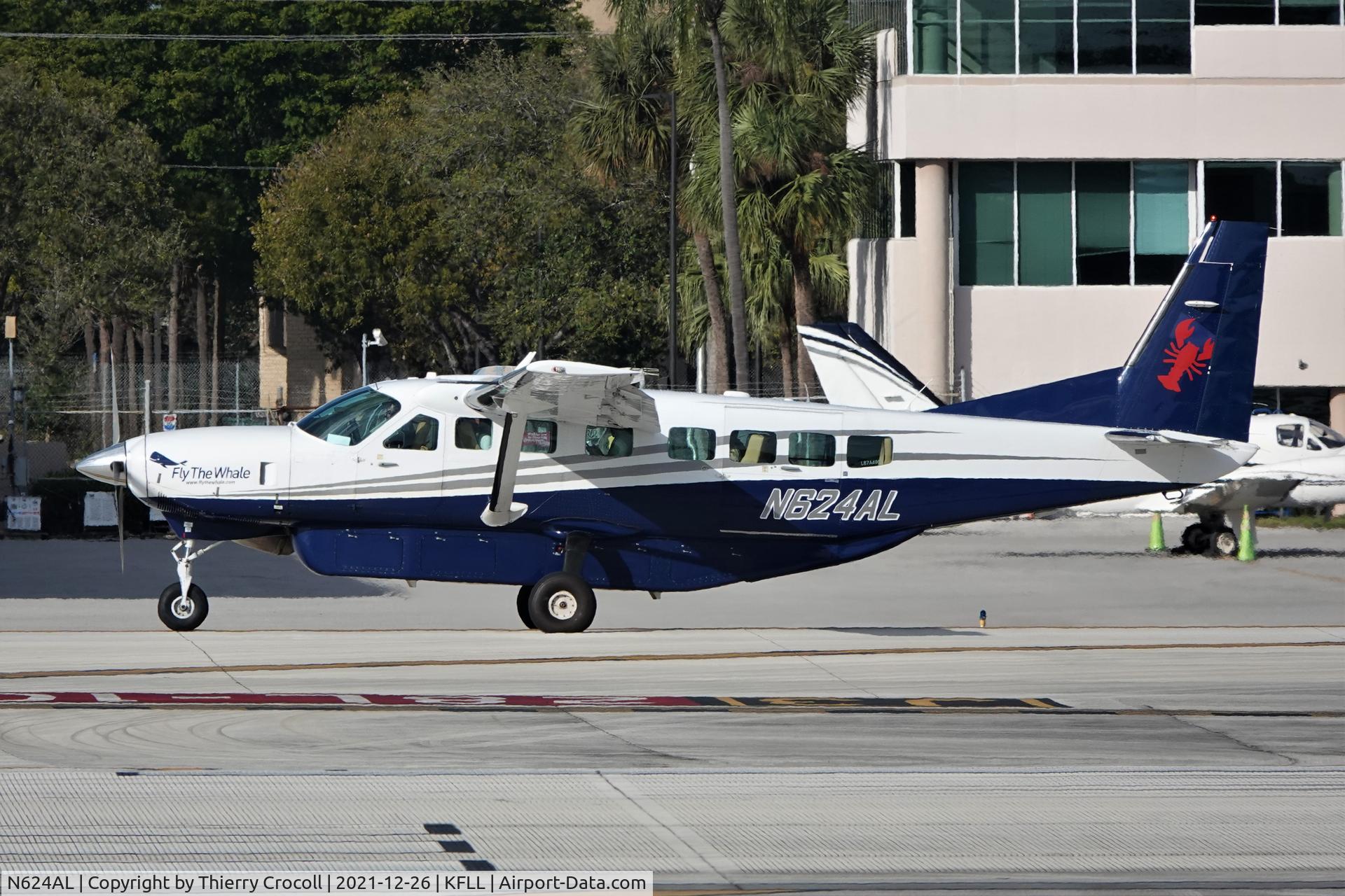 N624AL, 2006 Cessna 208B Grand Caravan C/N 208B1183, Taxying to the active at KFLL