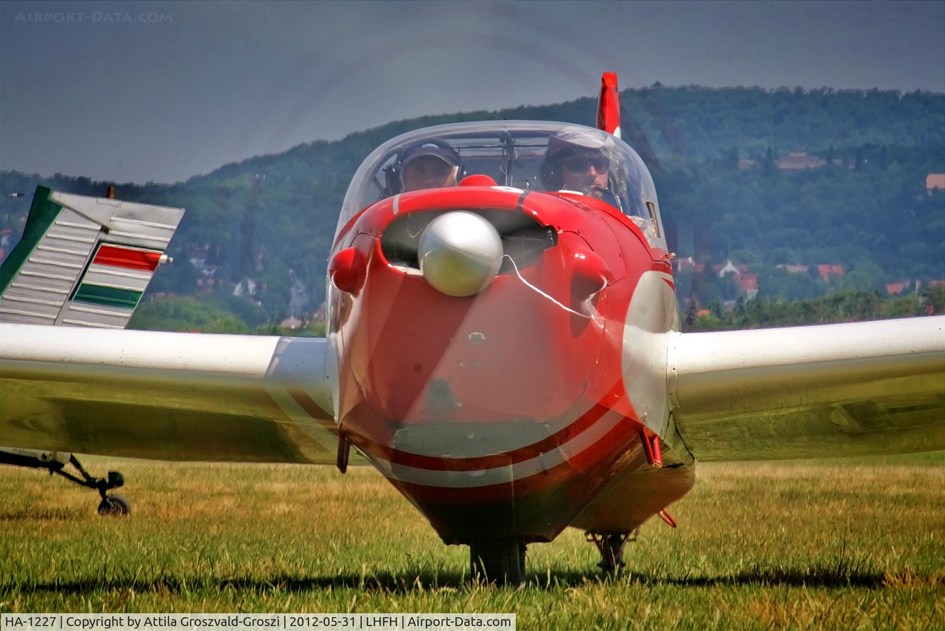 HA-1227, 1976 Scheibe SF-25E Super Falke C/N 4312, LHFH - Farkashegy Airport, Budakeszi, Hungary