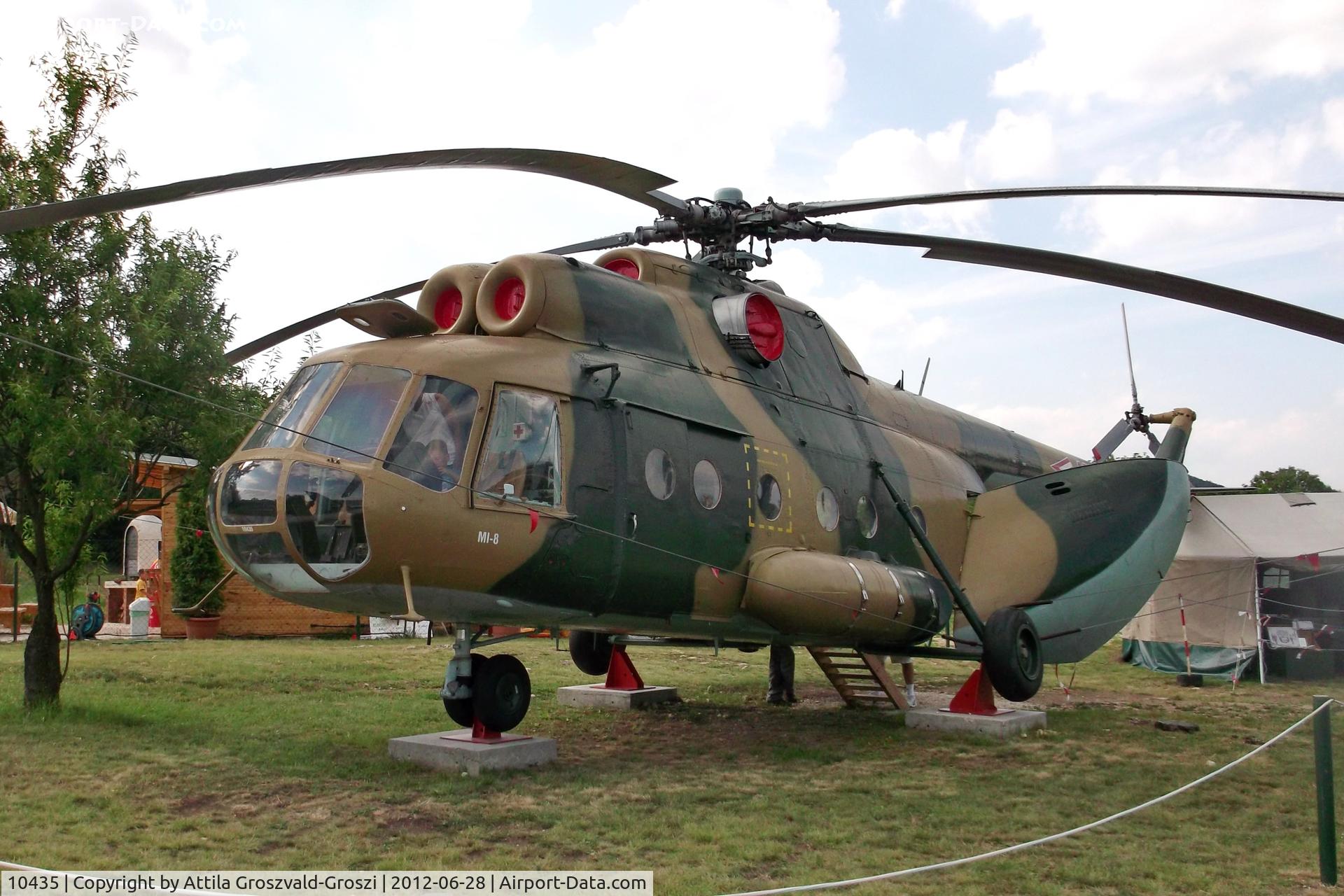 10435, 1973 Mil Mi-8T Hip C/N 10435, Zánka Military Technical Park