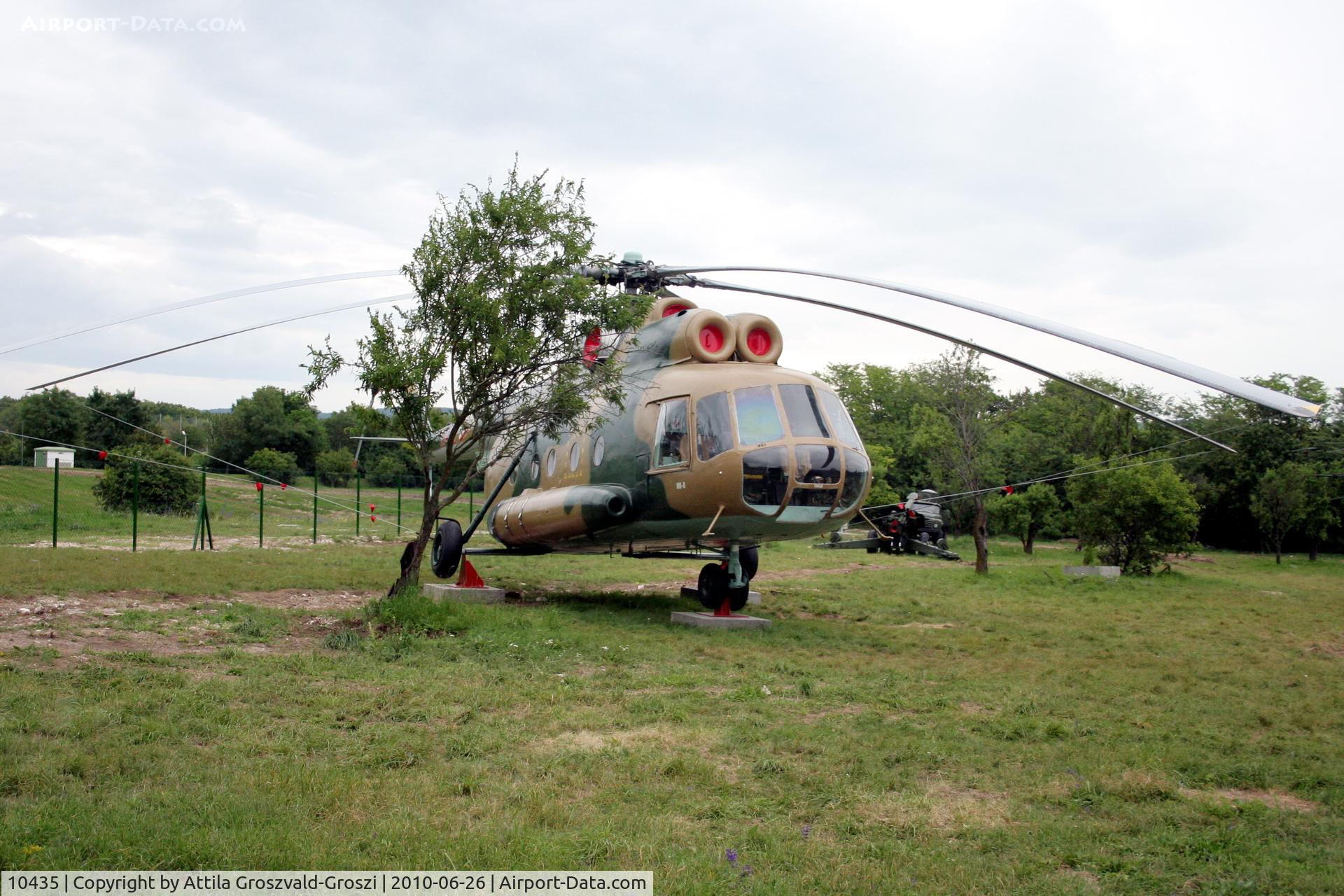 10435, 1973 Mil Mi-8T Hip C/N 10435, Zánka Military Technical Park