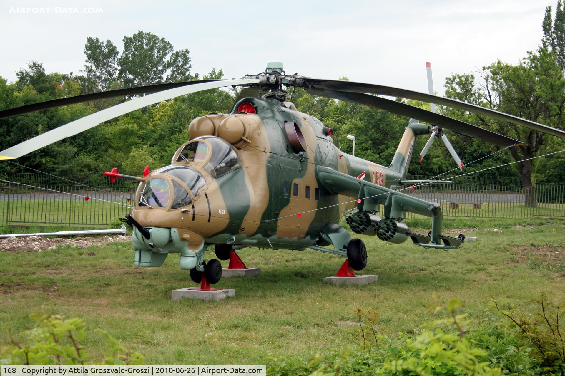 168, Mil Mi-24D Hind C/N 110168, Zánka Military Technical Park