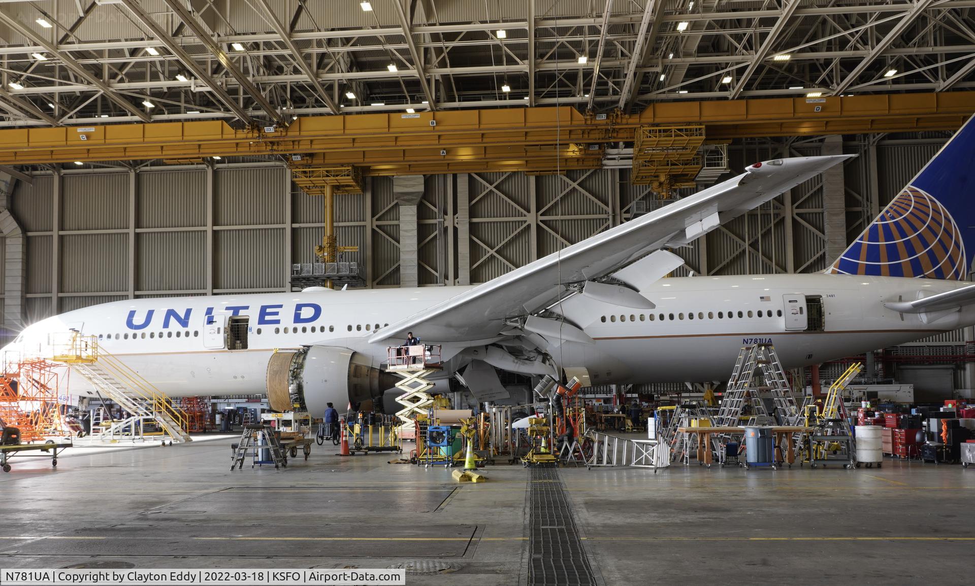 N781UA, 1996 Boeing 777-222 C/N 26945, SFO 2022.