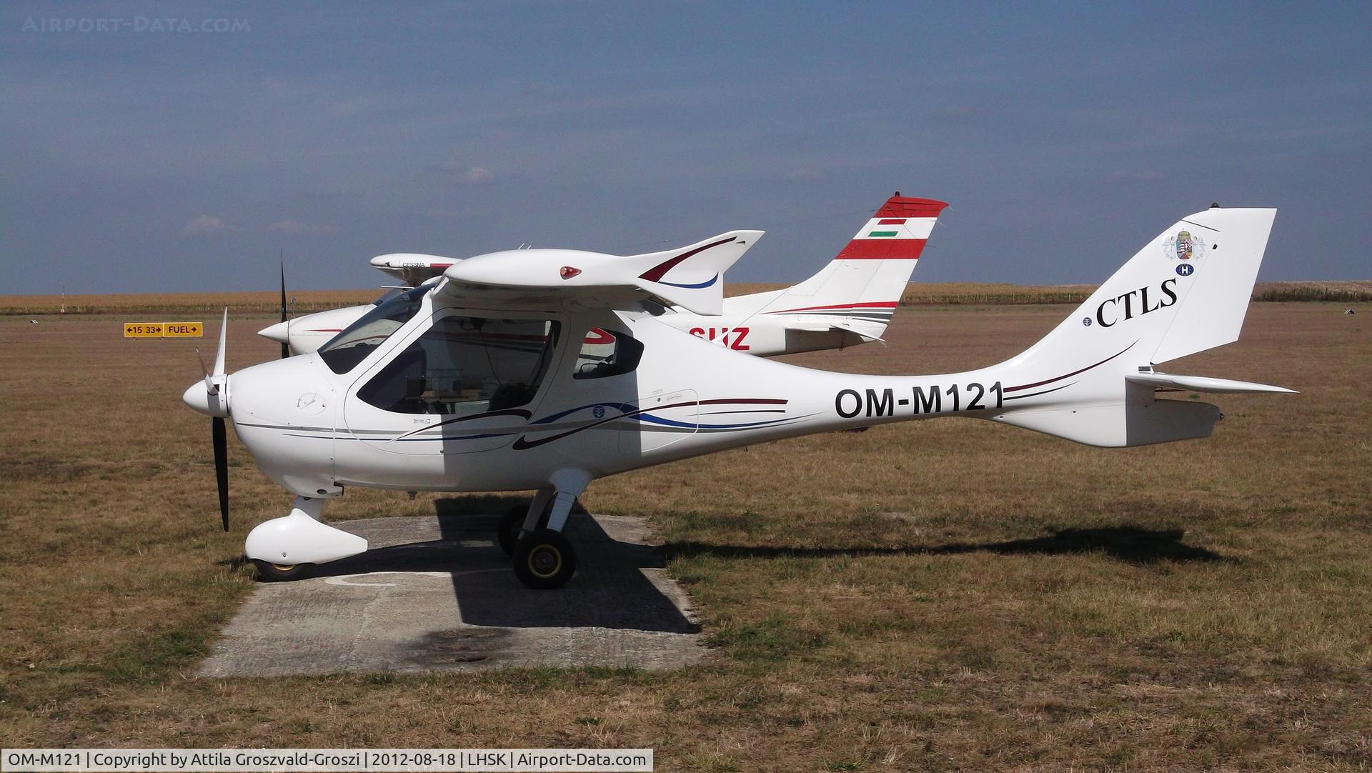 OM-M121, 2009 Flight Design CTLS C/N F-09-04-02, LHSK - Siófok-Kiliti Airport, Hungary