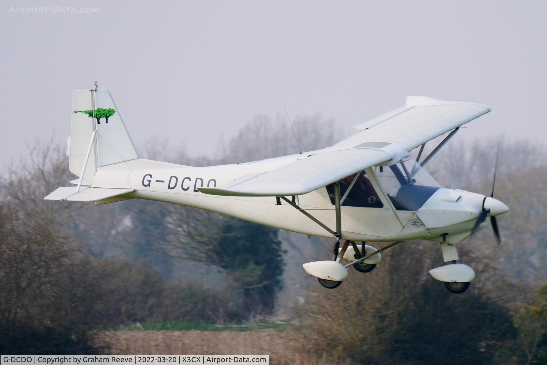 G-DCDO, 2010 Comco Ikarus C42 FB80 C/N 1008-7115, Landing at Northrepps.