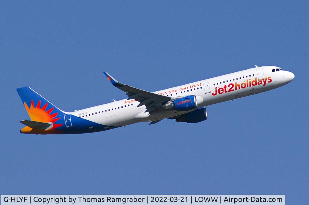 G-HLYF, 2015 Airbus A321-211 C/N 6639, Jet2 Airbus A321