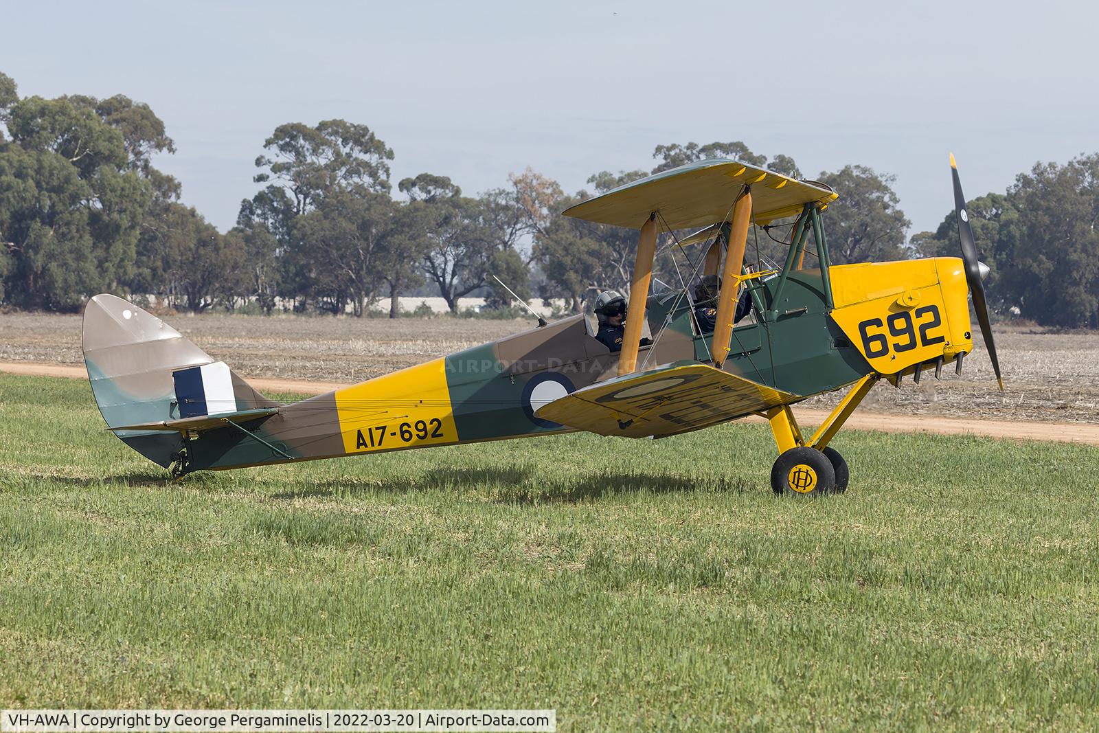 VH-AWA, 1941 De Havilland Australia DH-82A Tiger Moth C/N DHA824, Competing aircraft at the Serpentine Air Race Centennial Celebration Airshow.